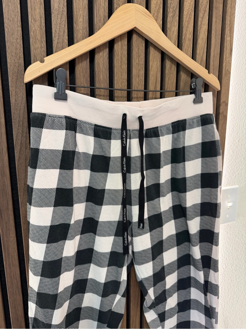 Calvin Klein Pink Plaid Lounge Joggers Pajama Pants
